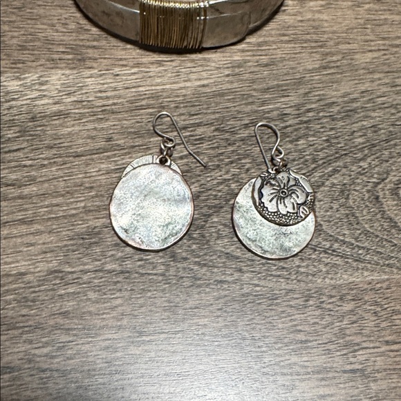 Silver bangle - Picture 6 of 6